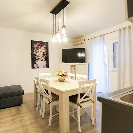 Apartment Kaya Prime Location In Old Town Zadar Exterior foto